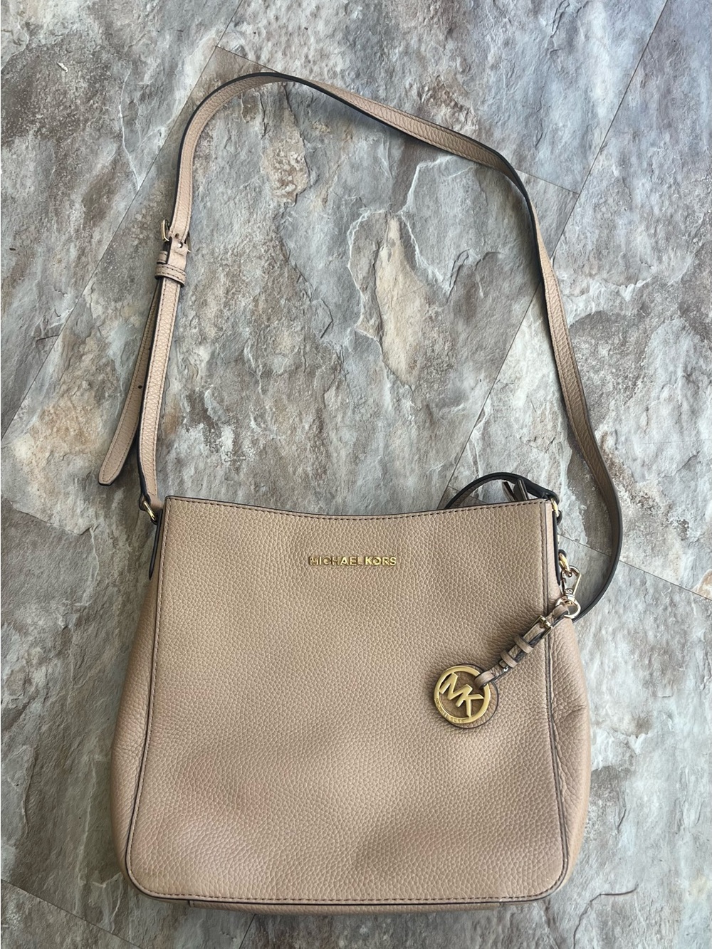 Michael Kors Large Messenger Bag